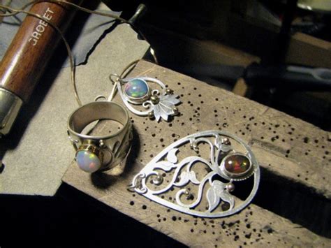 jewelry and metal fabrication video